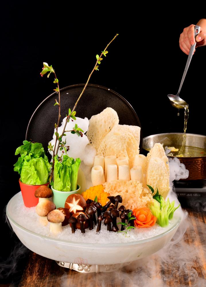 A6127雲南(nán)過橋鮮菌